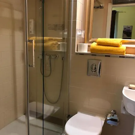 Elan بيت ضيافة بايريش أيزنشتاين